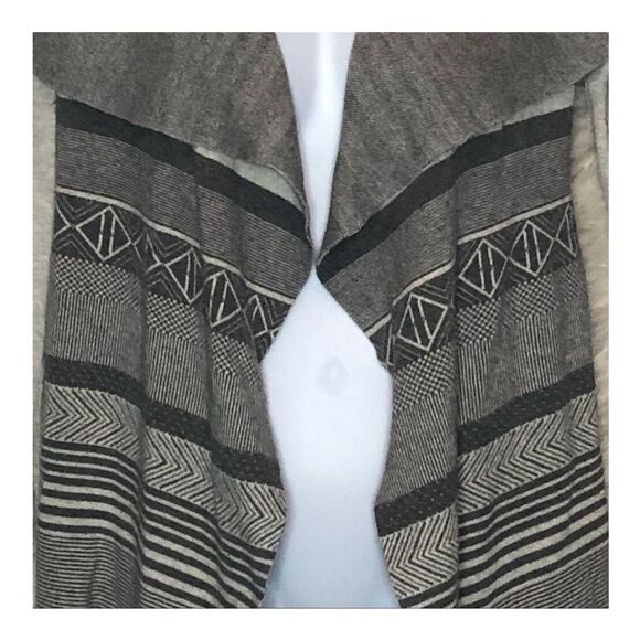 Ruby Moon Anthropologie Drape Open Front Grey Cardigan Size Medium - Picture 6 of 10